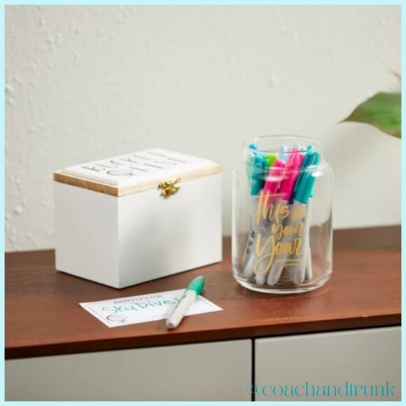 YANKEE CANDLE Chocolate Layer Cake 22 oz Large Jar Candle With Lid - Picture 6 of 6